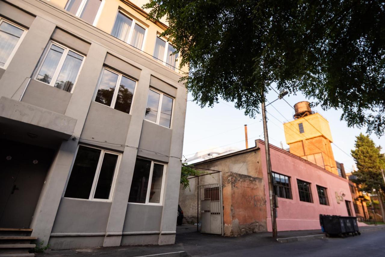 Dazhotels Tiflis Exterior foto